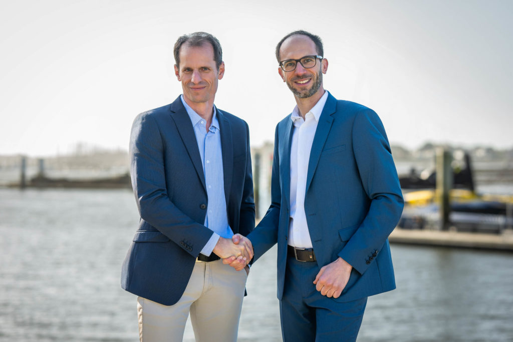 Photo : Jérôme Hilt, directeur de Pennavel et Ken Ilacqua, Directeur Offshore de Q ENERGY. Crédit photo : Hélène Vauché
